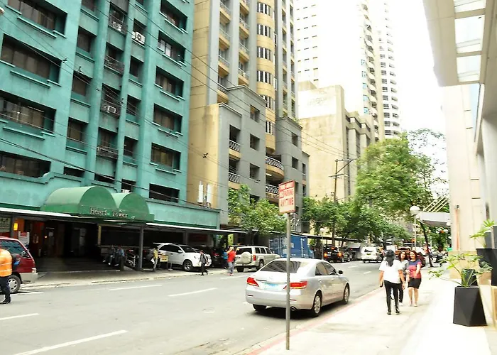 Csuites At Two Central Residences Aparthotel Manila