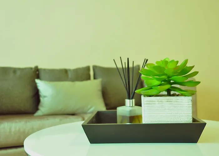 Csuites At Two Central Residences Aparthotel 2*