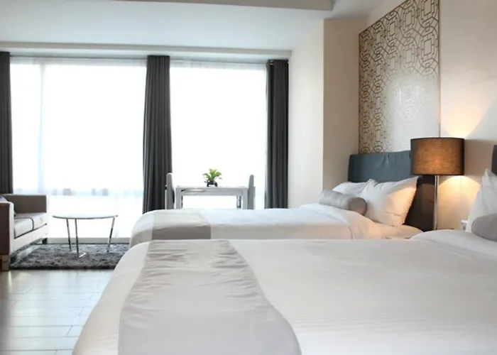 Aparthotel Csuites At Two Central Residences Manila