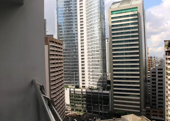 Aparthotel Csuites At Two Central Residences