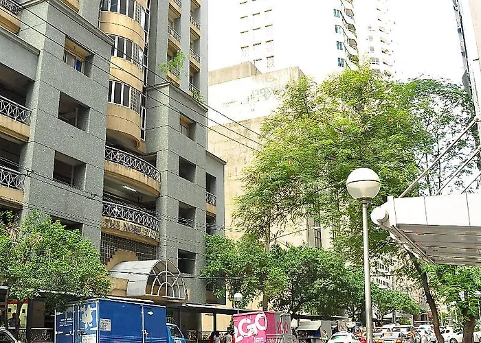 Csuites At Two Central Residences Aparthotel 2*