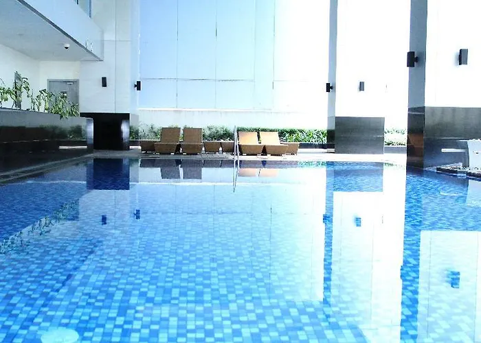 Csuites At Two Central Residences 2* Manila