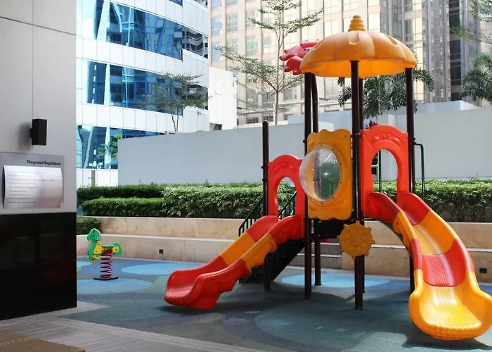 Aparthotel Csuites At Two Central Residences 2*